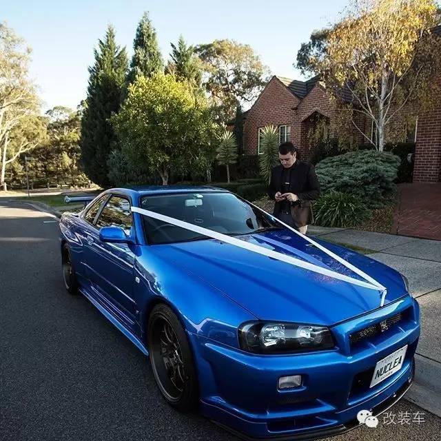 史上最有情怀的婚车队 放眼望去全是战神