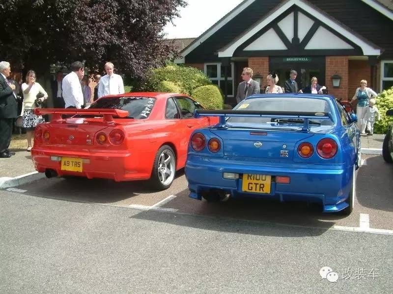 史上最有情怀的婚车队 放眼望去全是战神