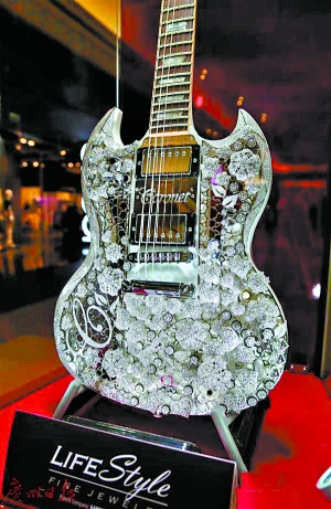 全球最贵吉他亮相