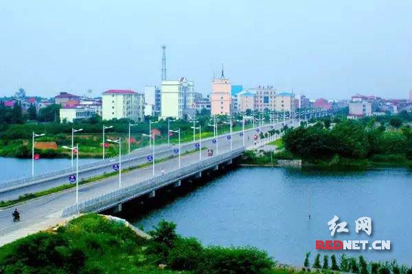 【治国理政新实践·湖南篇】岳阳屈原管理区: