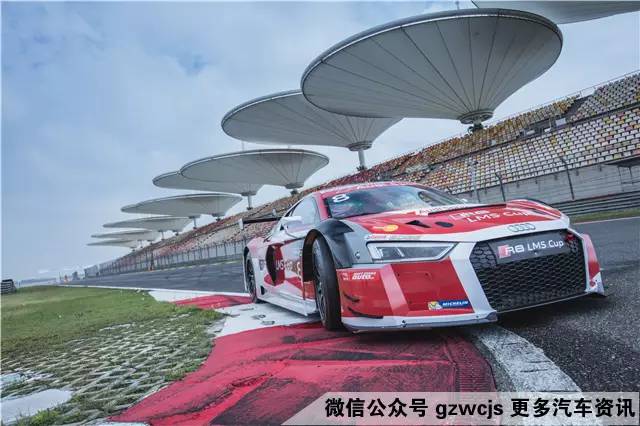 布加迪超跑被吊打 迪拜土豪也开不上此车