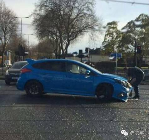 福克斯RS和宝马M2均已完成全球首撞!