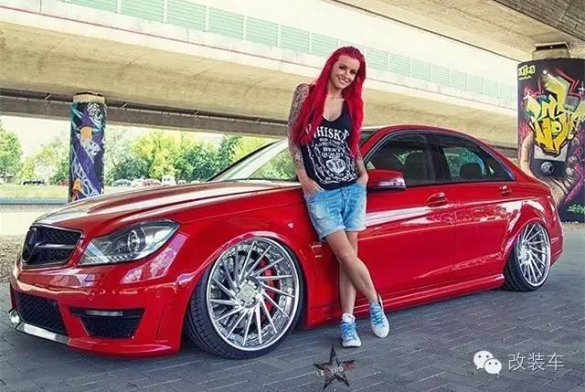硬盘里的玩车女神,看到她的座驾我硬了!-新浪汽