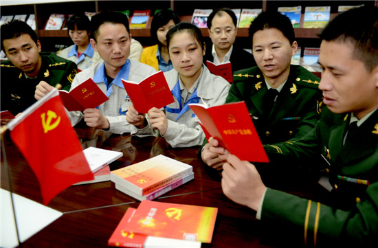 福州公安边防支队党委推行专题务虚制度纪实