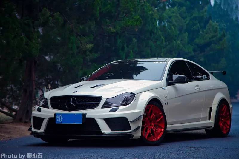 全国限量25台的C63 AMG Black Series