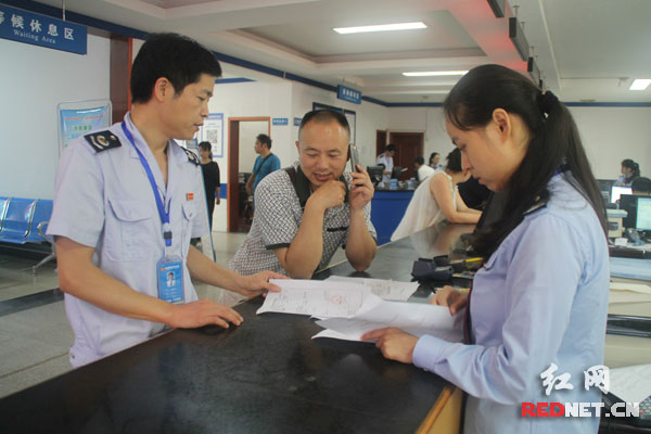 【张家界】桑植国税念好三字经 备战首个申报期