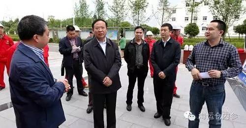 杨洪波在调研