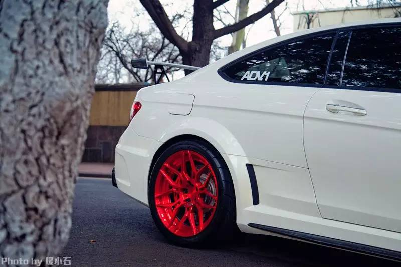 全国限量25台的C63 AMG Black Series