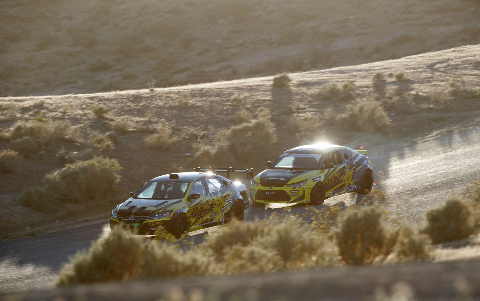 疯了 帕萨特换V8引擎 改后轮驱动