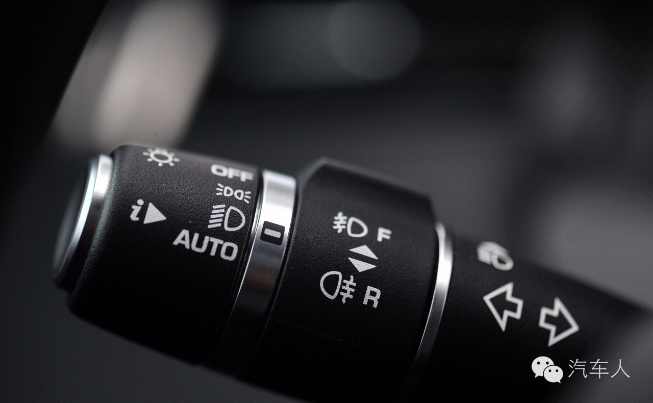 【汽车人◆试驾】路虎揽胜极光完成改款