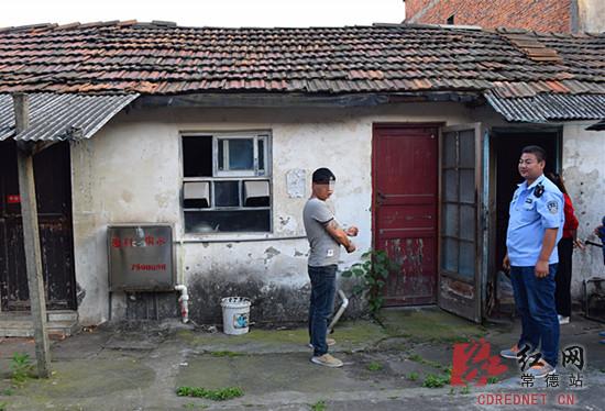 常德两瘾君子疯狂盗窃一床棉被也不放过(组图