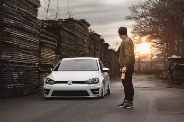 如果你不爱那台高尔夫R,那么请你放开它!