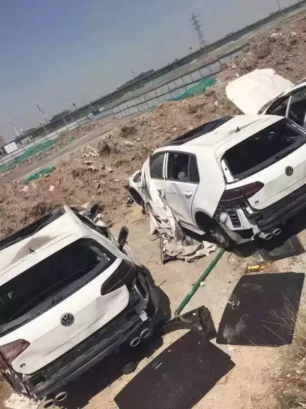 如果你不爱那台高尔夫R,那么请你放开它!