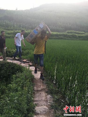 苏宁618电商大战配送速度再升级:12城半日达