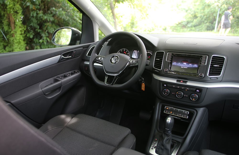 选奥德赛还是夏朗?我给你一个答案