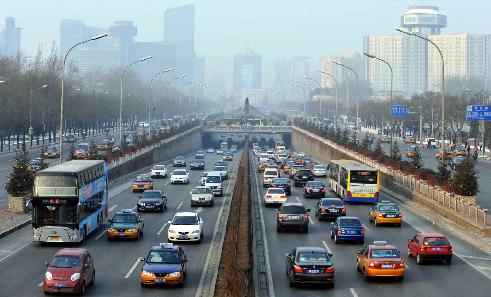 多家机构倡议:应用大数据开发环境监测全球标