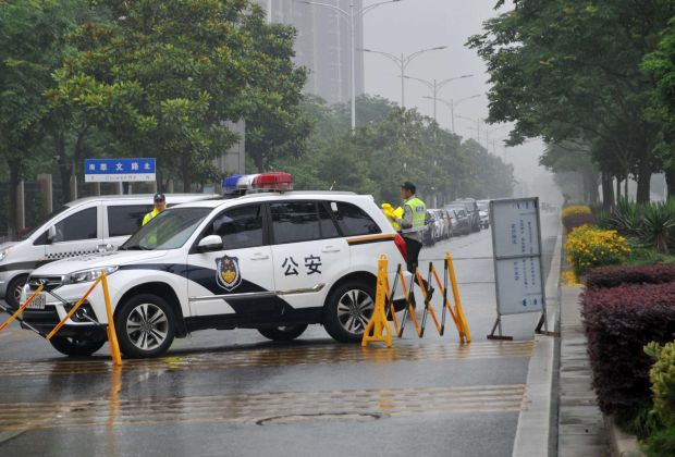 【2016安徽高考】芜湖:考点附近道路交通管制