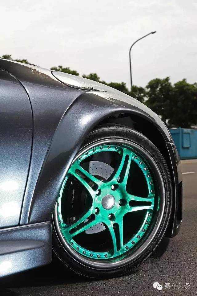 谁说改装就是瞎拼瞎凑?那是你不懂它的美