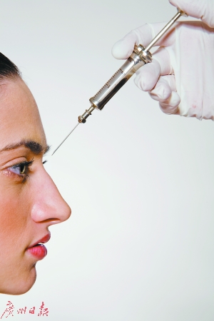 打玻尿酸隆鼻取出骨粉?|美容|工作室|资质