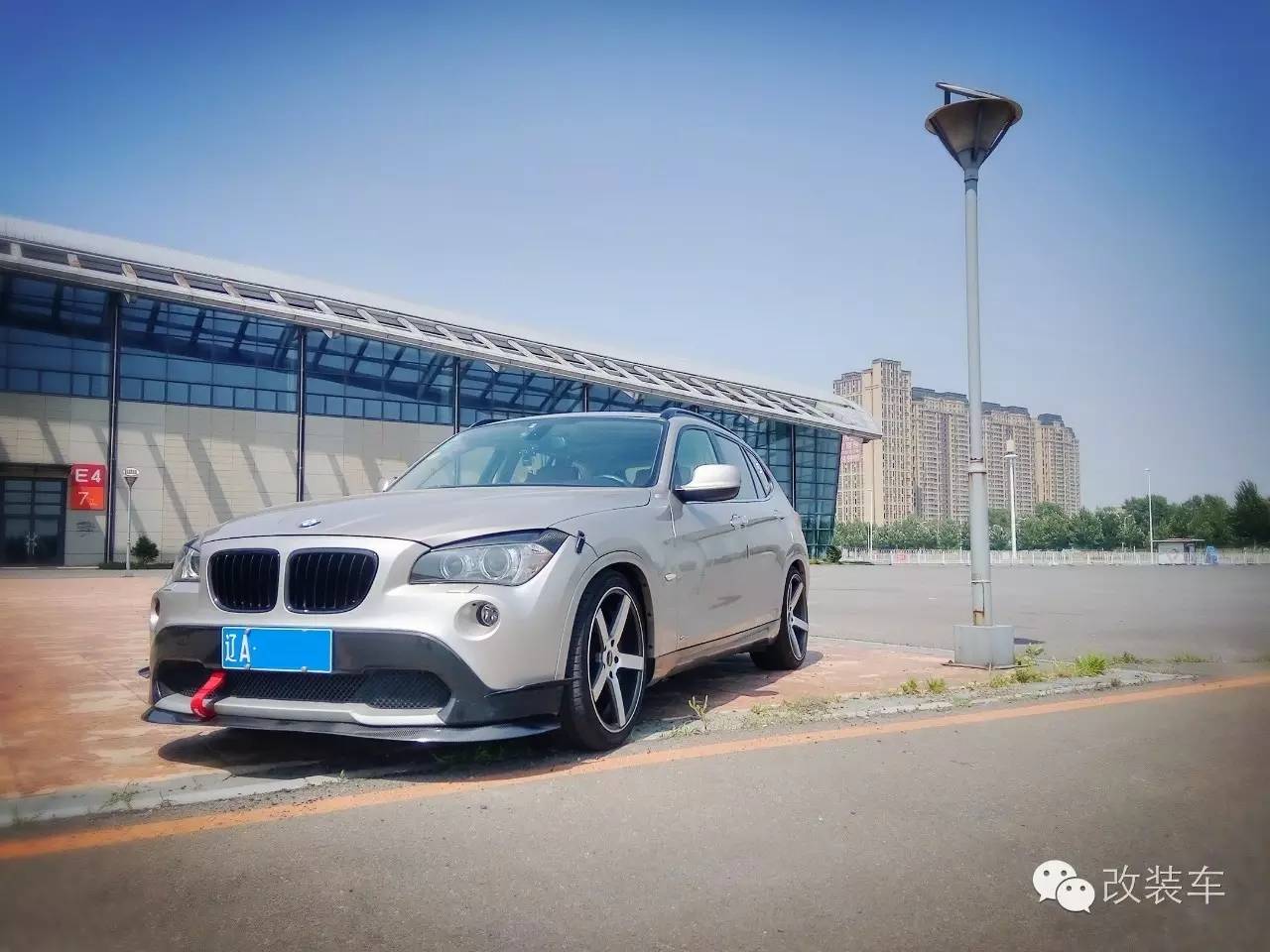 改装绞牙的SUV 宝马X1轻度改装