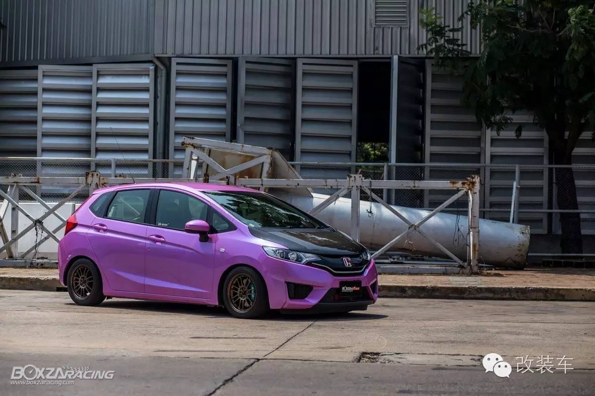 开飞度要有风骚的心 粉色GK5改装案例