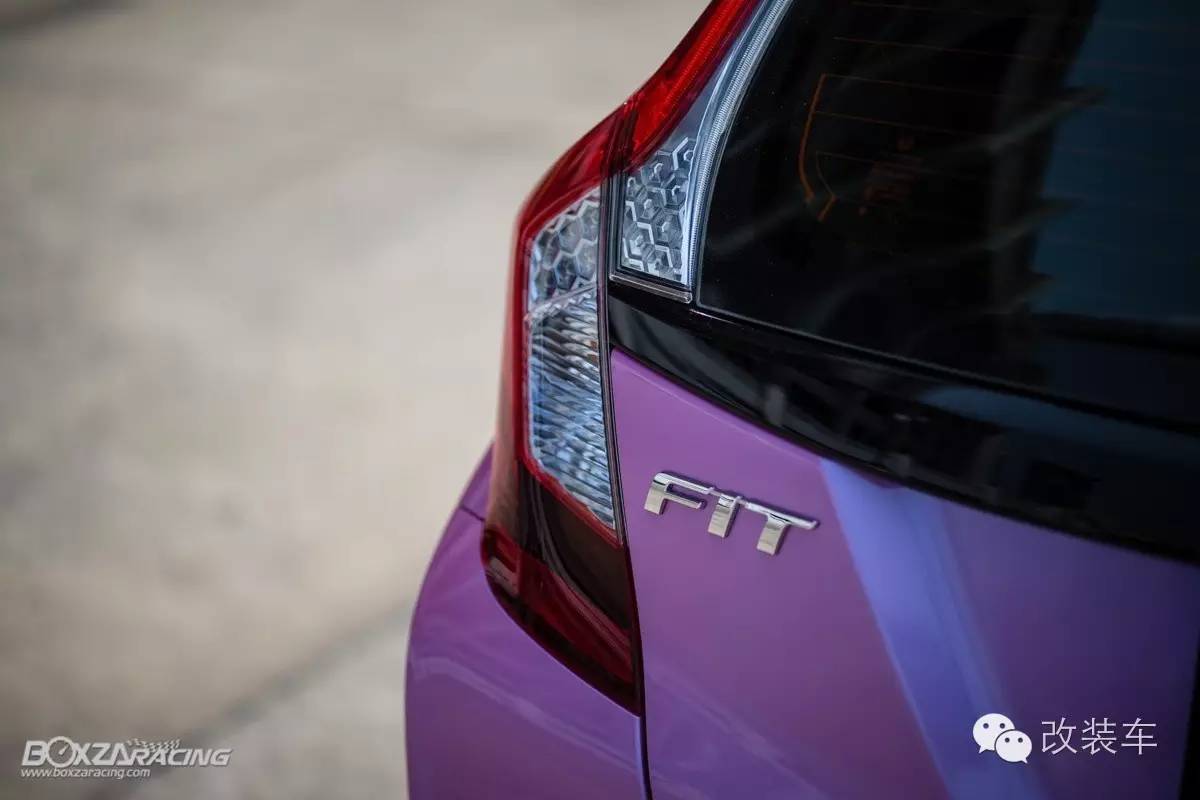 开飞度要有风骚的心 粉色GK5改装案例