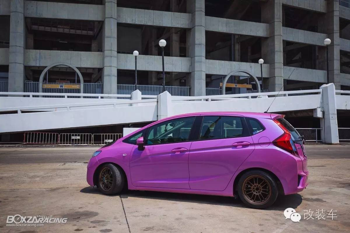开飞度要有风骚的心 粉色GK5改装案例