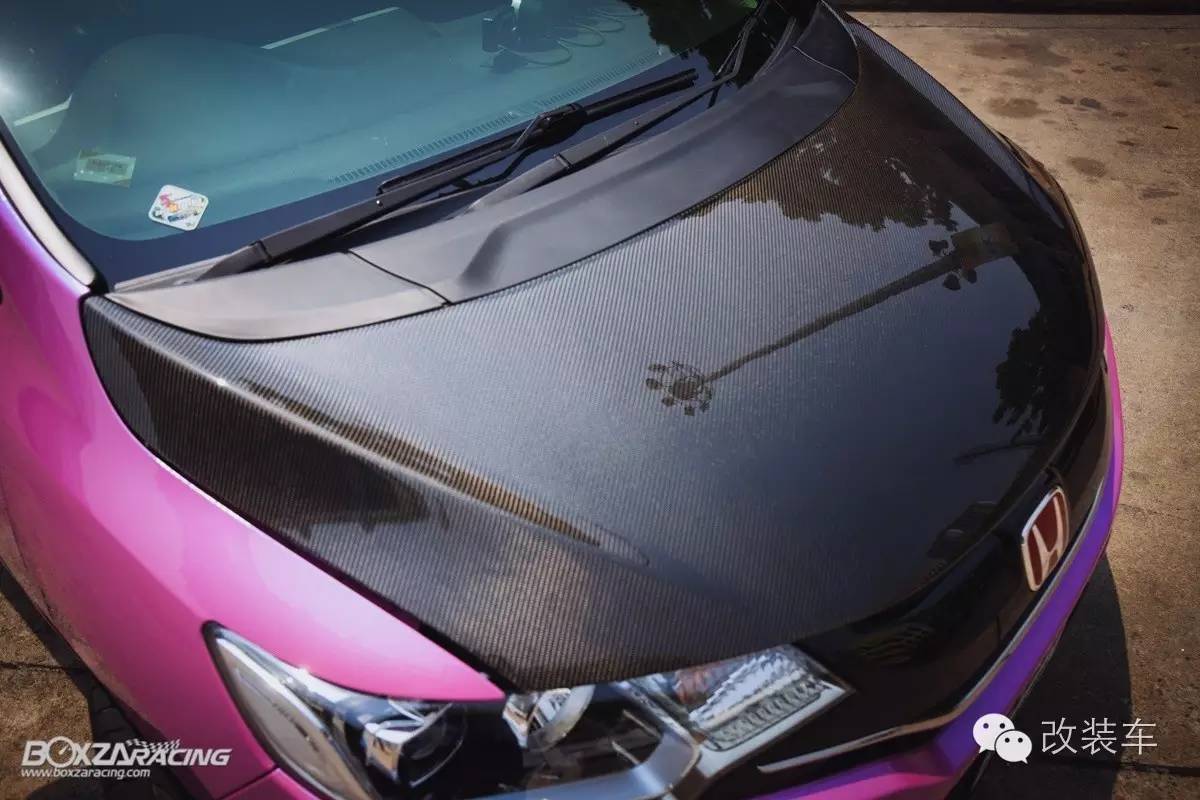 开飞度要有风骚的心 粉色GK5改装案例