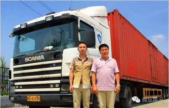 太霸气,这辆丰田车主竟把里程表开爆了