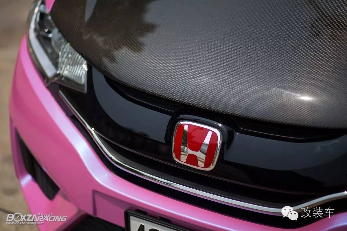 开飞度要有风骚的心 粉色GK5改装案例