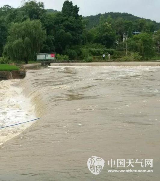 湘江中小河流水位不断上涨 湖南明起将迎新一