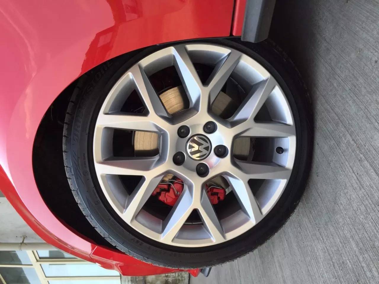 当速腾GLI邂逅麻辣 唤醒你的运动细胞