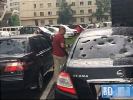 下冰雹,车主再看到爱车直接哭晕在厕所