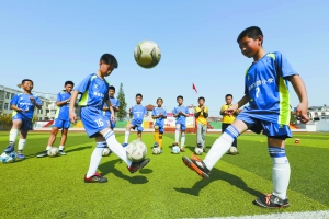 足球特色学校_抓站_新浪竞技风暴_新浪网