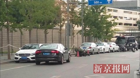 美国大使馆外发现可疑包裹 北京警方排除有爆炸物可能