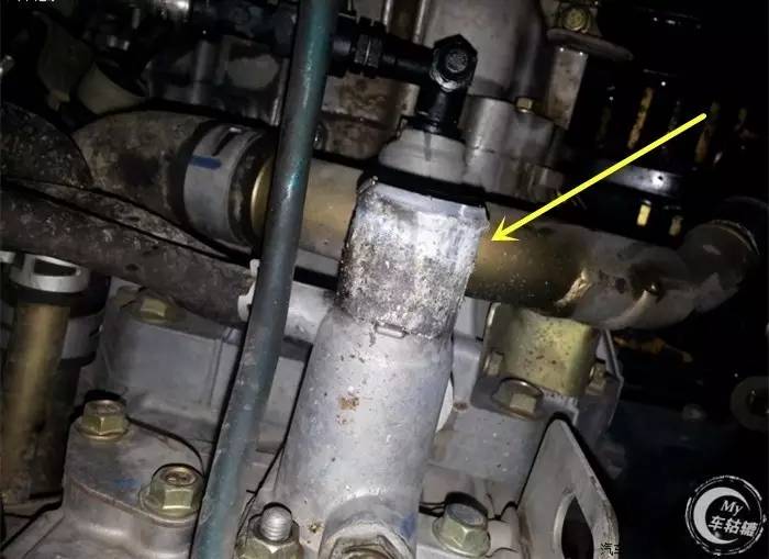 发动机喝不起高档的防冻液?大吃一惊!