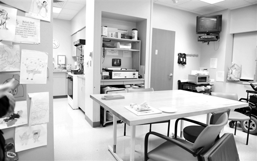 我国跨境医疗人数逐年攀升 相关中介机构鱼龙