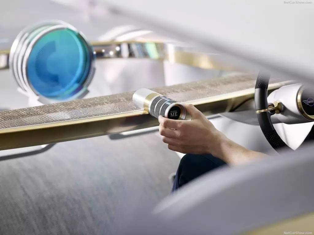 宝马发布的劳斯莱斯和MINI未来百年概念车