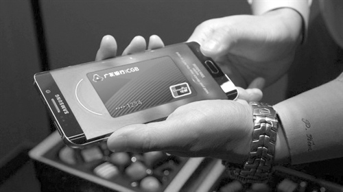 广发信用卡以创新破解负增长 卡均收入稳居行