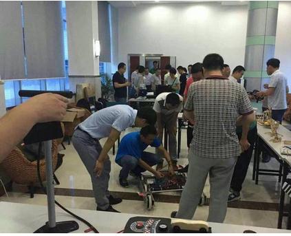 湖北省为打造创新教育样板开设FRC教师研训