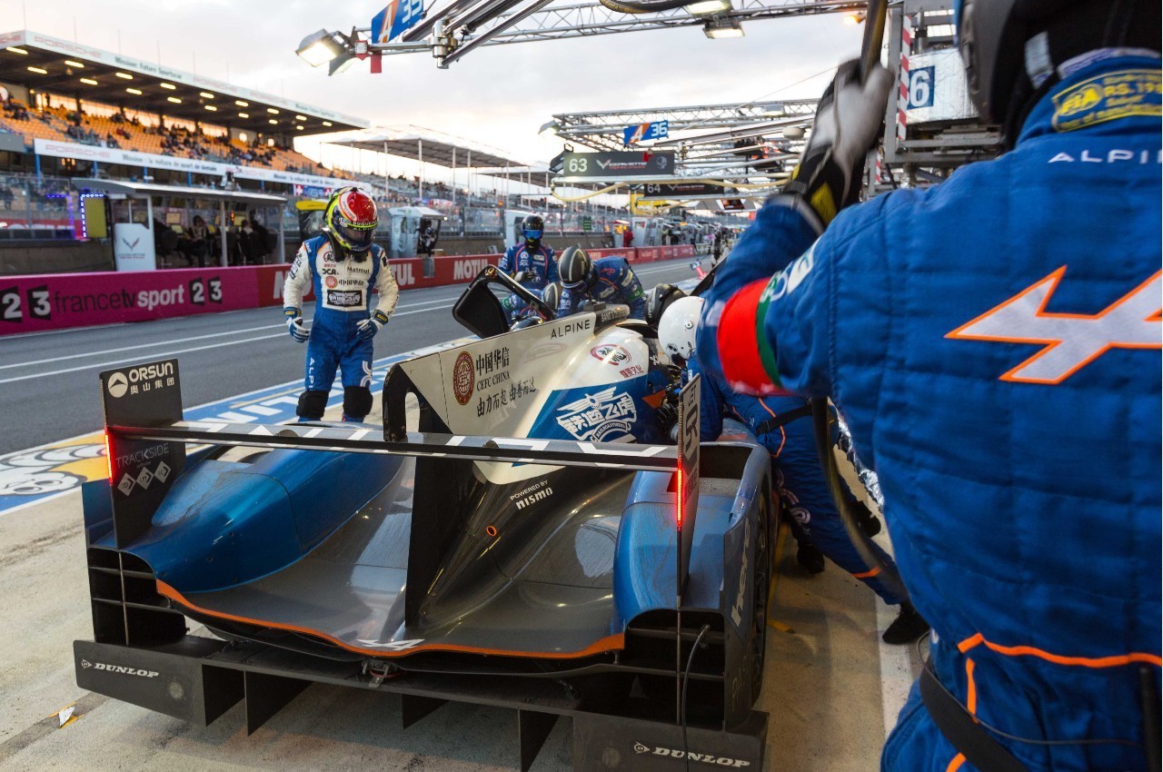 耀莱成龙八喜DC Racing中国赛车梦的征途