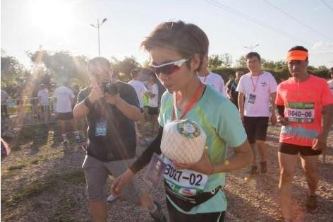 要跑24h和你在一起!许飞和春播什么关系?_fin