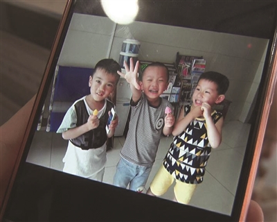 3名儿童捡苹果手机送交派出所|派出所|孩子|手机