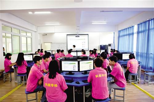 创新引领,拓展职业教育新局面|学校|专业|重庆市_新浪新闻