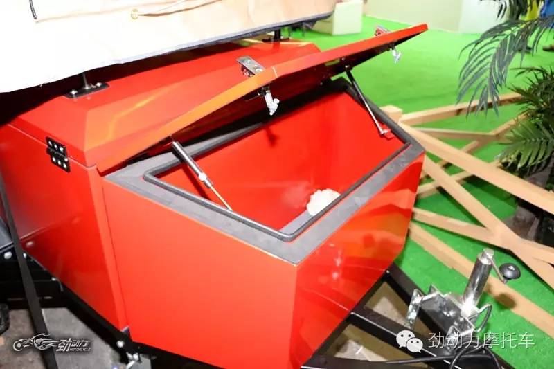 中国房车展业崛起的自主品牌——飞神房车