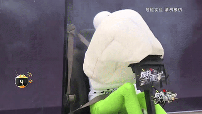 血的教训!女司机竟然把自己轧死了......