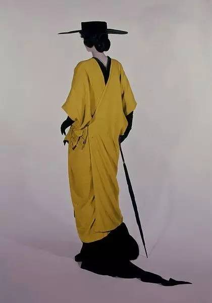 时装lofficiel：睡衣时尚，不落人后的狂欢