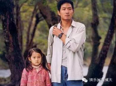 关晓彤高考分数超本科线206分！颜美腿长还是学霸，国民闺女要上天啊！