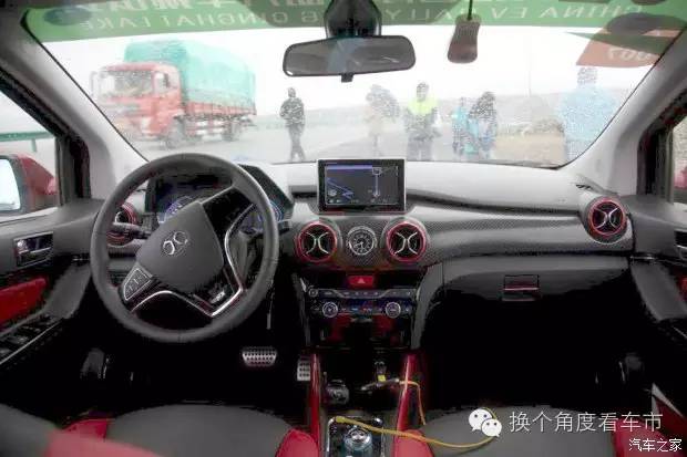 电动SUV哪家强之EX200比对iEV6S