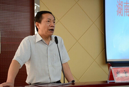 张友良:着实推进特色产业精准扶贫|产业|特色|扶